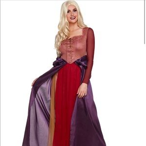 Hocus Pocus Sarah Sanderson costume